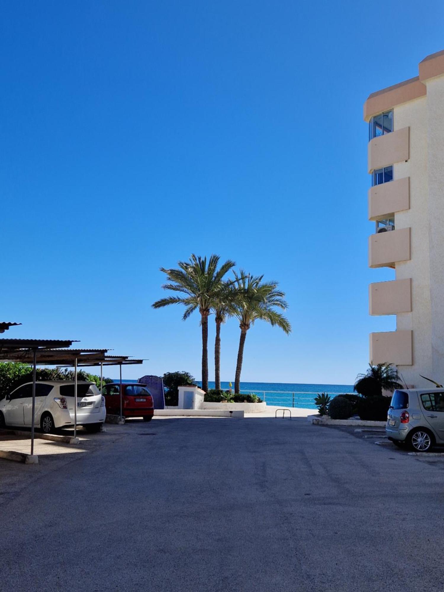 Azul - Estudio Con Vistas Al Mar, Piscina Y Acceso Directo A La Playa By Redi ألتيا المظهر الخارجي الصورة